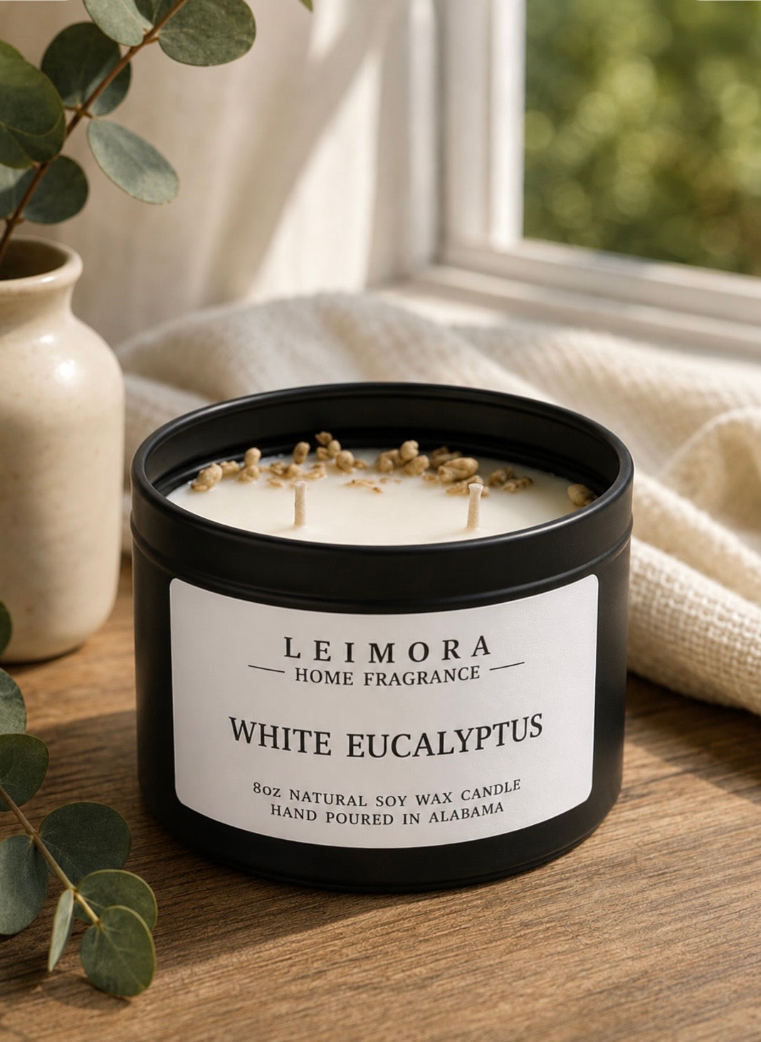 White Eucalyptus Luxury Soy Candle – Crisp Eucalyptus & Fresh Mint Scent